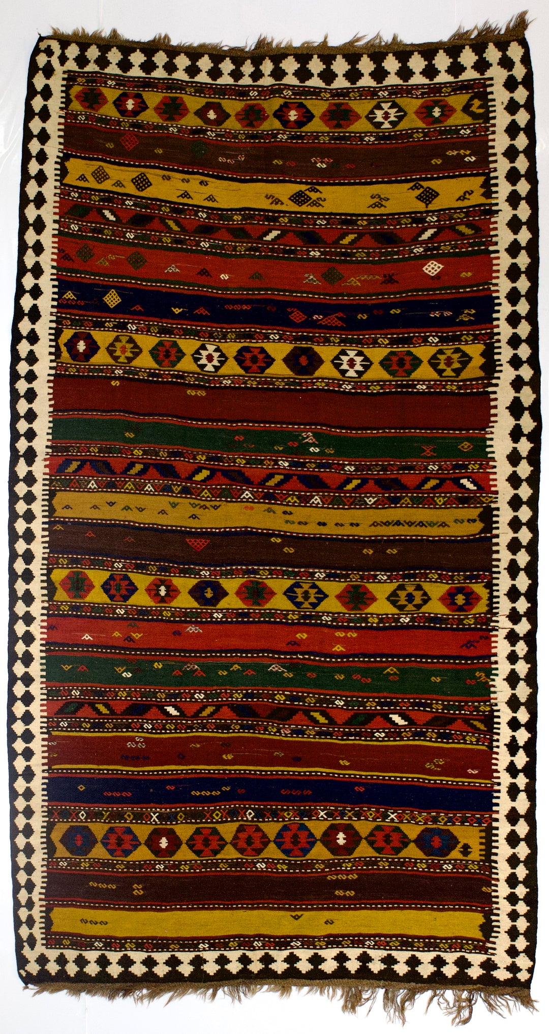 Fine Antique Persian Qashqai Tribal Kilim Rug 5'10" x 11’0"