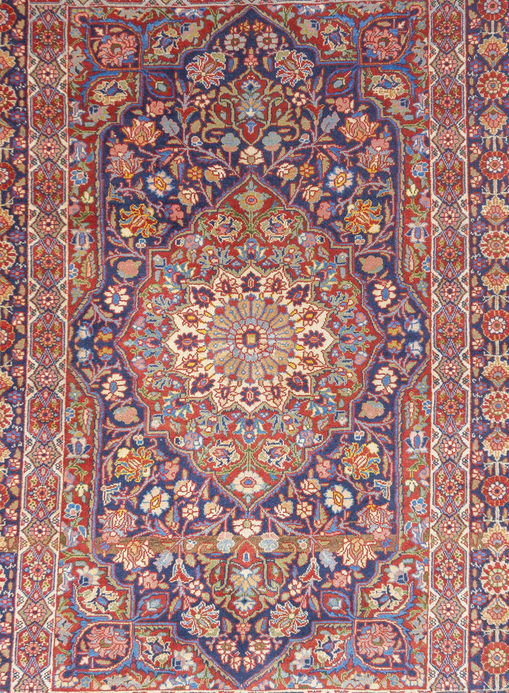 Antique Persian Kashan Rug 4'0" x 5'9''