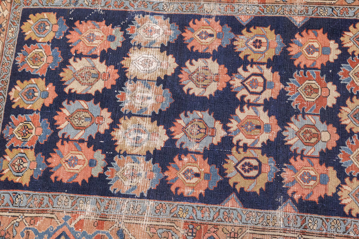 Antique Persian Heriz Rug 4'2'' x 5'6''