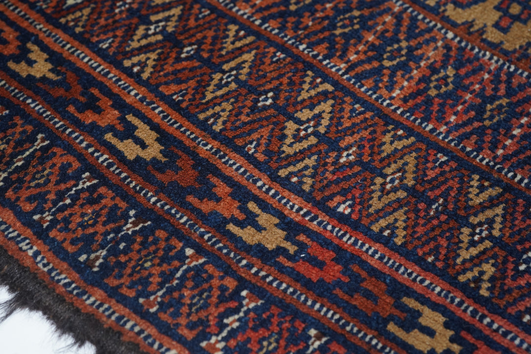 Antique Turkmen Rug 3'0'' x 5'9''