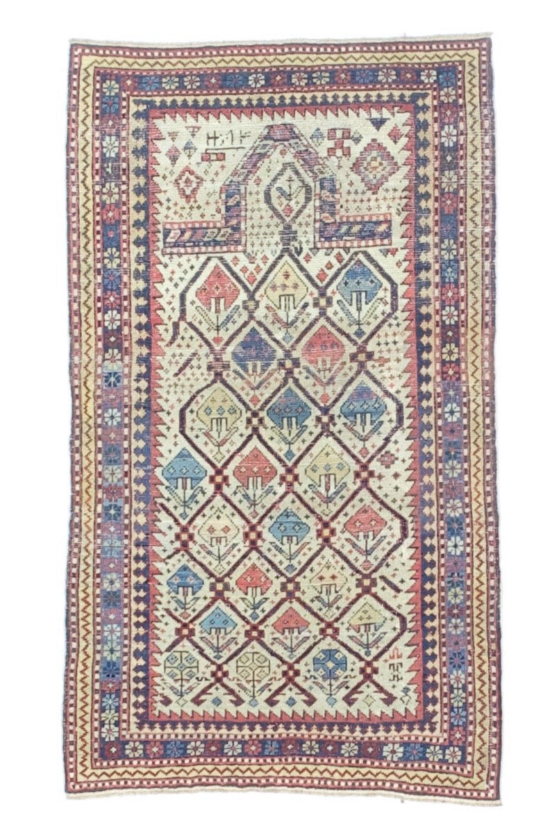 Antique Caucasian Shirvan Daghastan Rug 2'9" x 4’10”