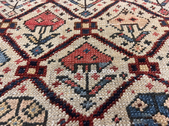 Antique Caucasian Shirvan Daghastan Rug 2'9" x 4’10”