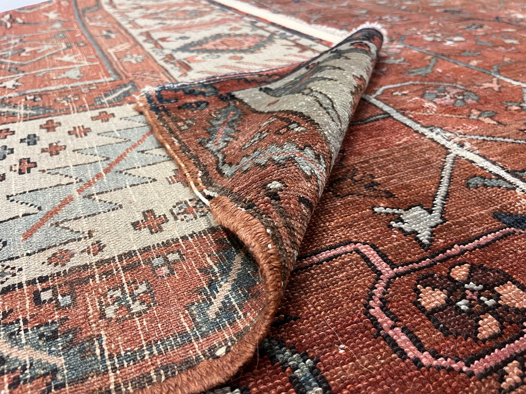 Antique Persian Bakhshayesh Rug 9'8" x 12’2”