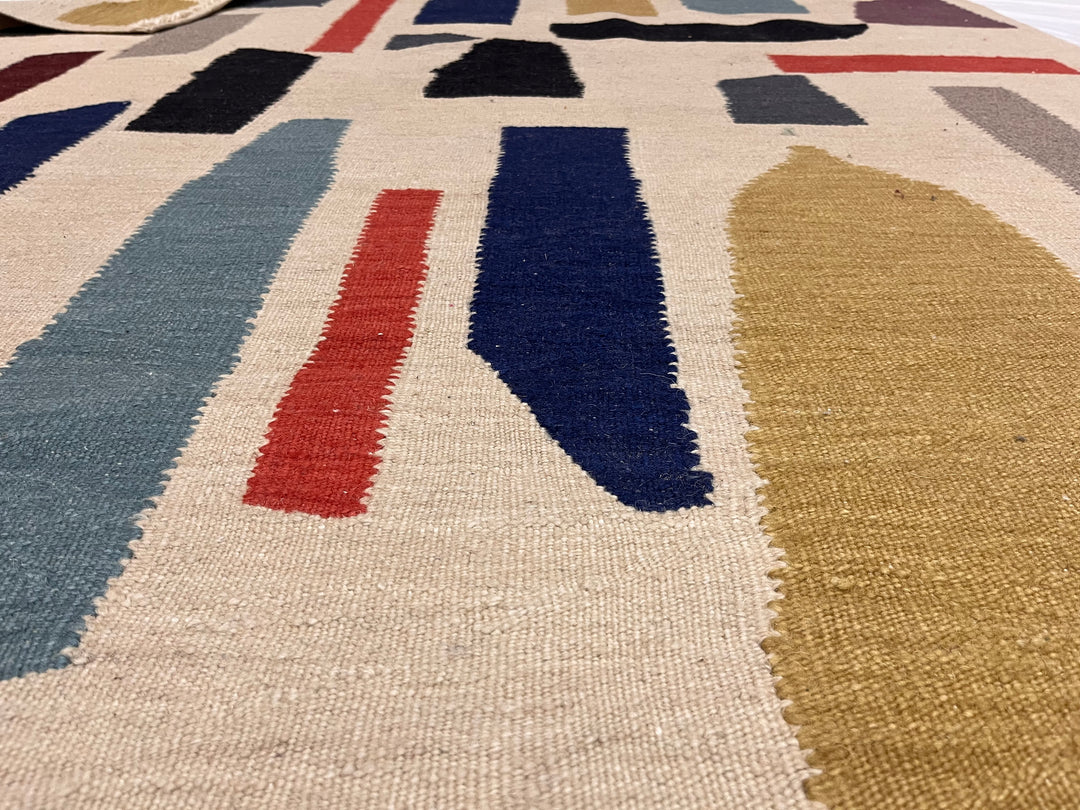 Fine Vintage Swedish Kilim Wool Rug 6'1" x 8’10"