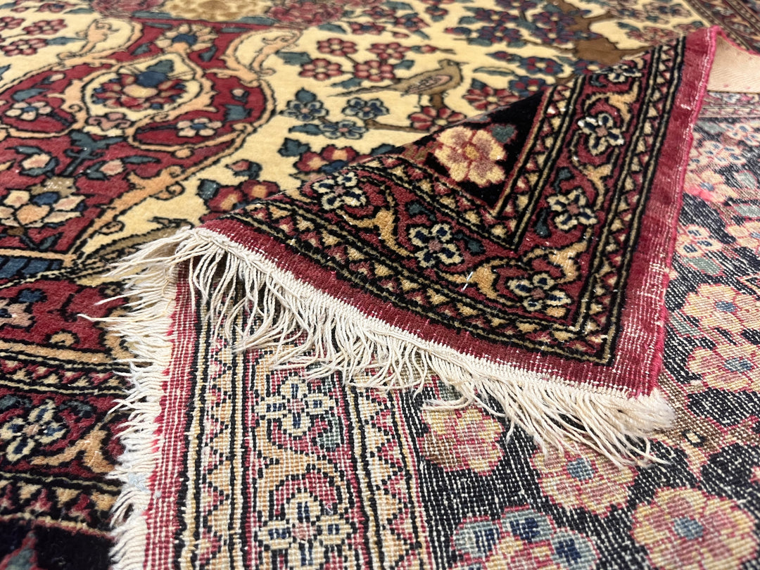 Antique Persian Tehran Rug 4'7" x 6’6"