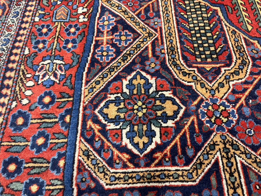 Antique Persian Kashan Rug 4'4" x 7’2”