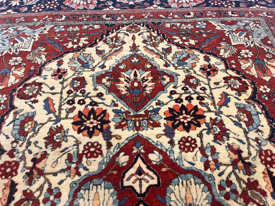 Antique Persian Mohtasham Kashan Rug 4'5" x 6’9"