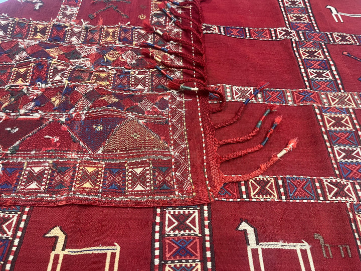 Antique Verneh Kilim Rug 5'7" x 7’0"