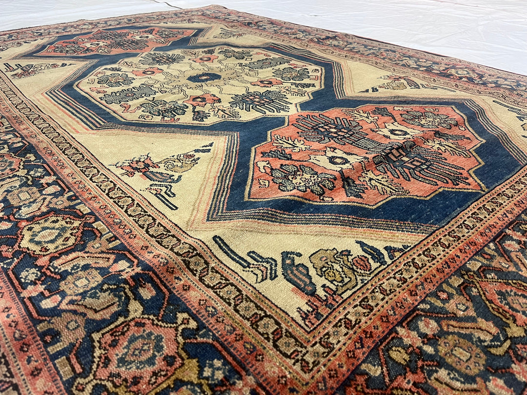 Fine Antique Persian Senneh 4’5" x 6’3"