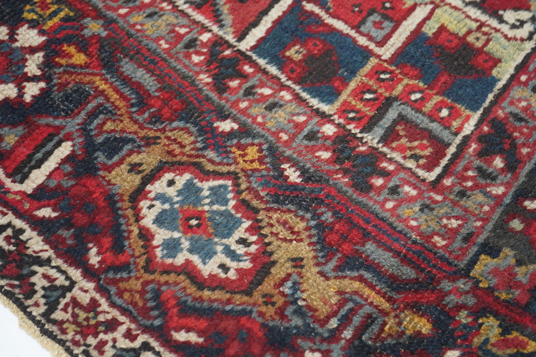 Vintage Heriz Rug 6'7'' x 9'0''