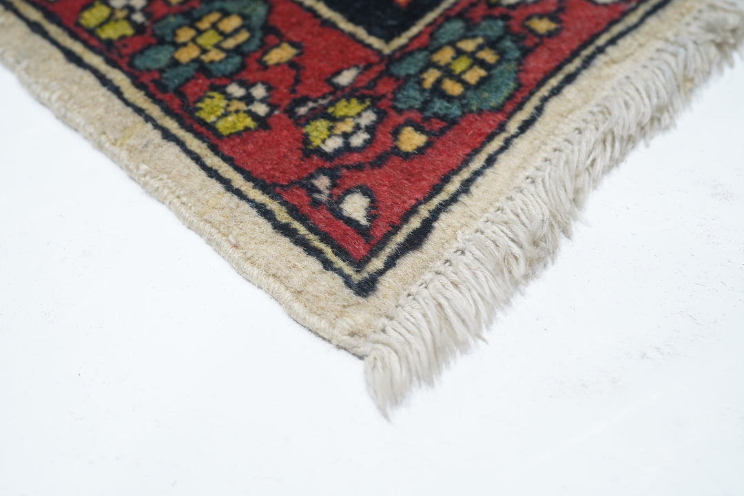 Antique Farahan Rug 4'7'' x 5'8''