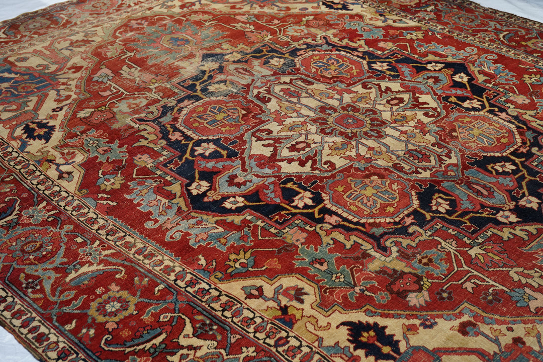 Antique Persian Serapi Rug 9’7” x 12’4”