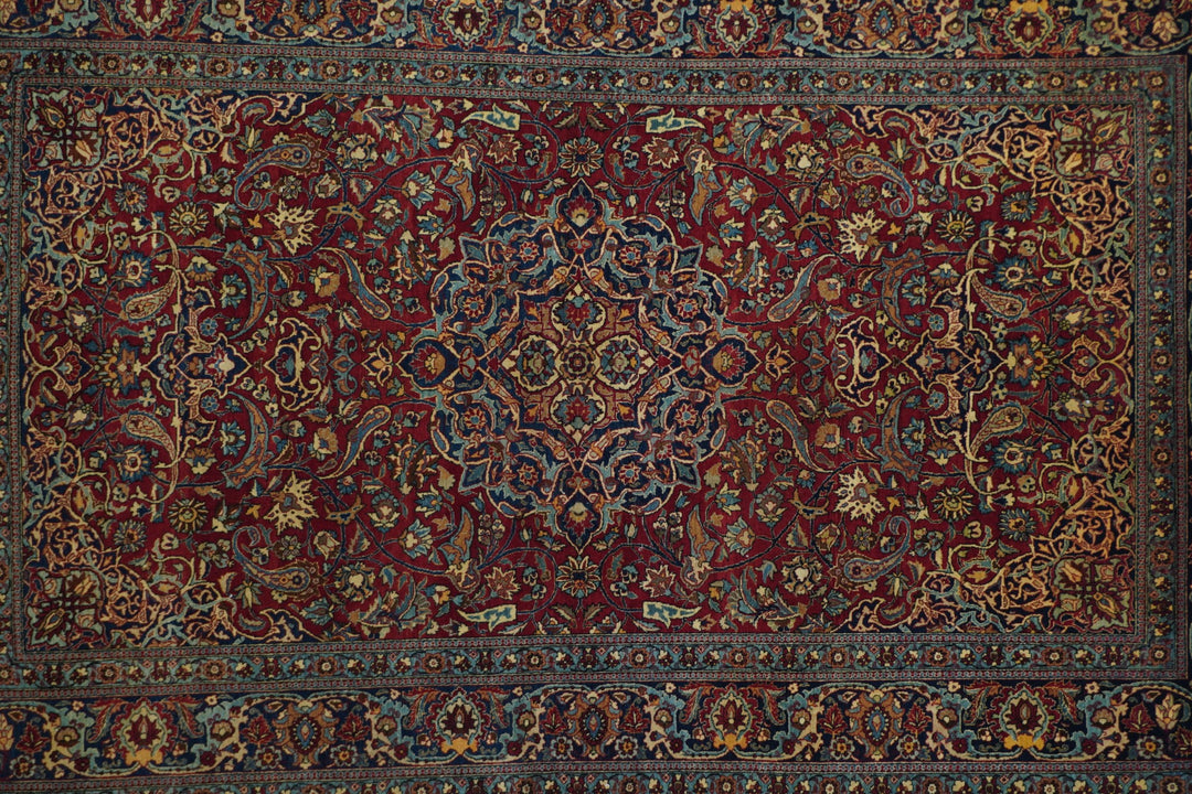 Antique Persian Isfahan Rug 4'4'' x 7'2''