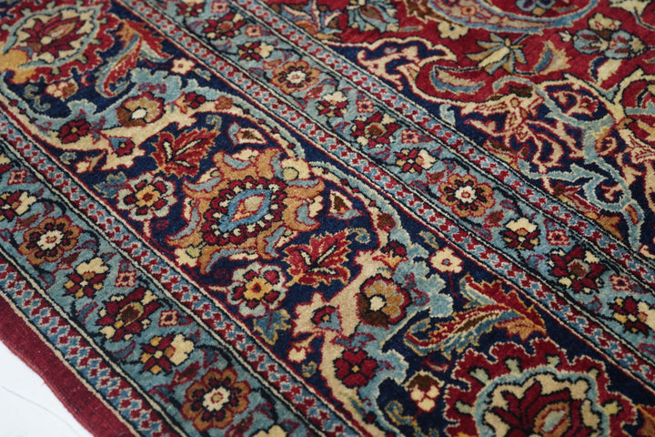 Antique Persian Isfahan Rug 4'4'' x 7'2''