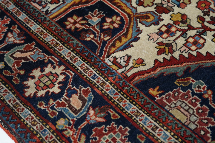 Antique Persian Farahan Sarouk Rug 4'6" x 6'9"