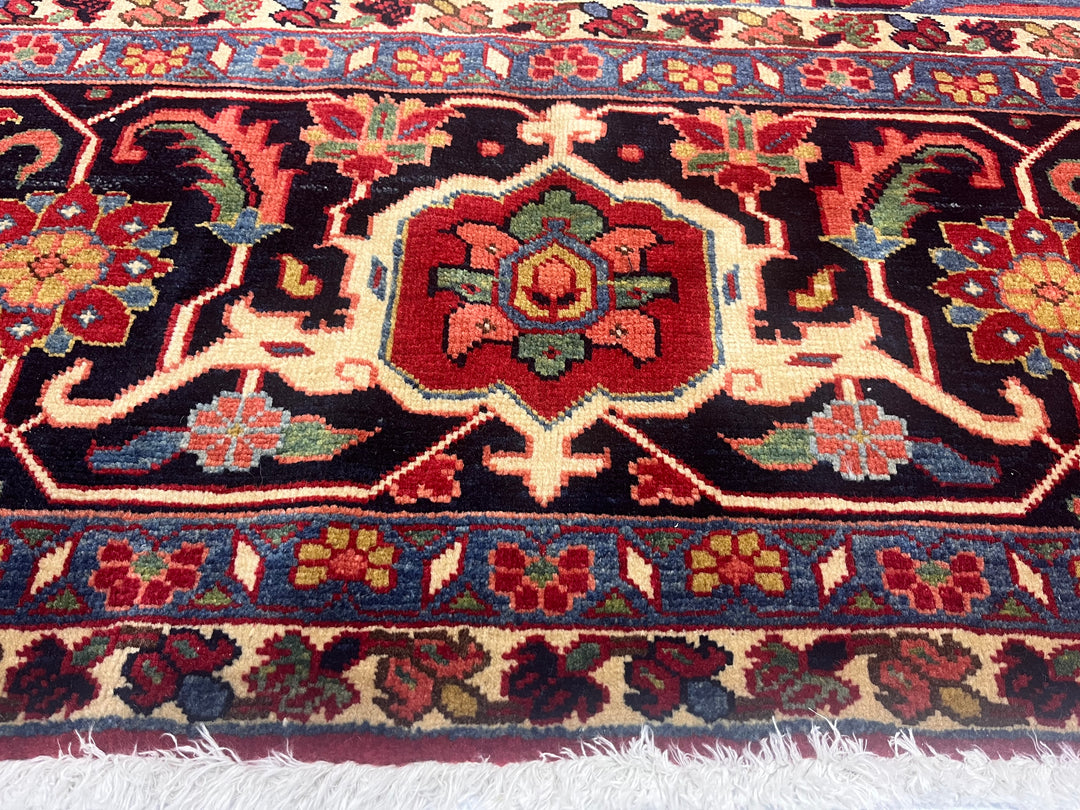 Persian Heriz Carpet 12’10” x 16’11’