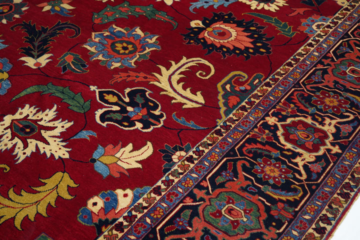 Persian Heriz Carpet 12’10” x 16’11’