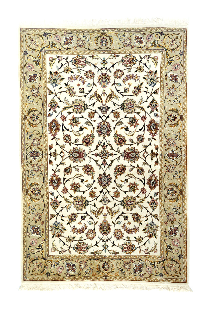 Tabriz Design Rug 3'9'' x 5'9''