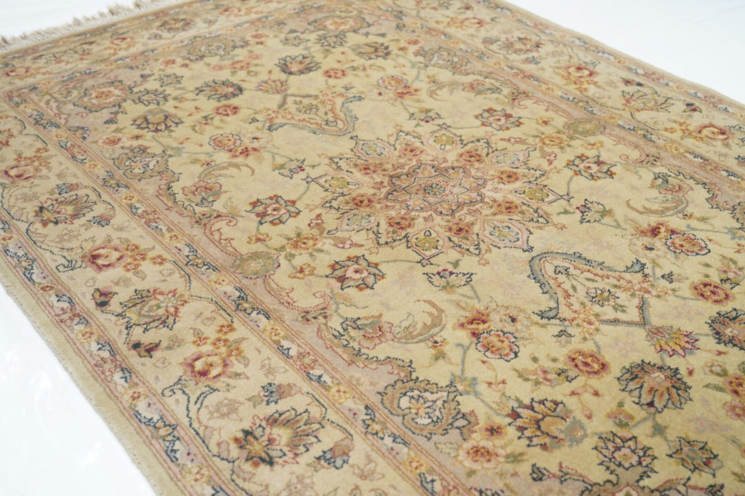 PAK Persian Tabriz Design Rug 3'9'' x 5'9''