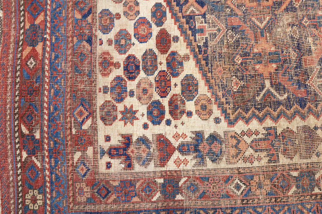 Antique Persian Qashqai Rug 4'6'' x 8'4''