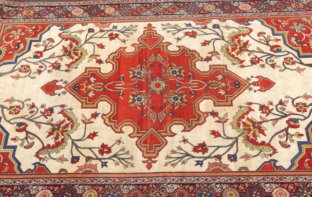 Antique Persian Farahan Sarouk Rug 4'2" x 6’3