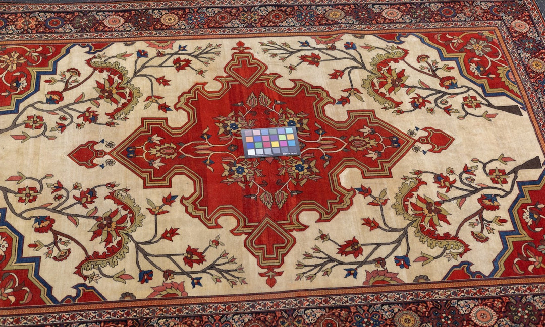 Antique Persian Farahan Sarouk Rug 4'2" x 6’3