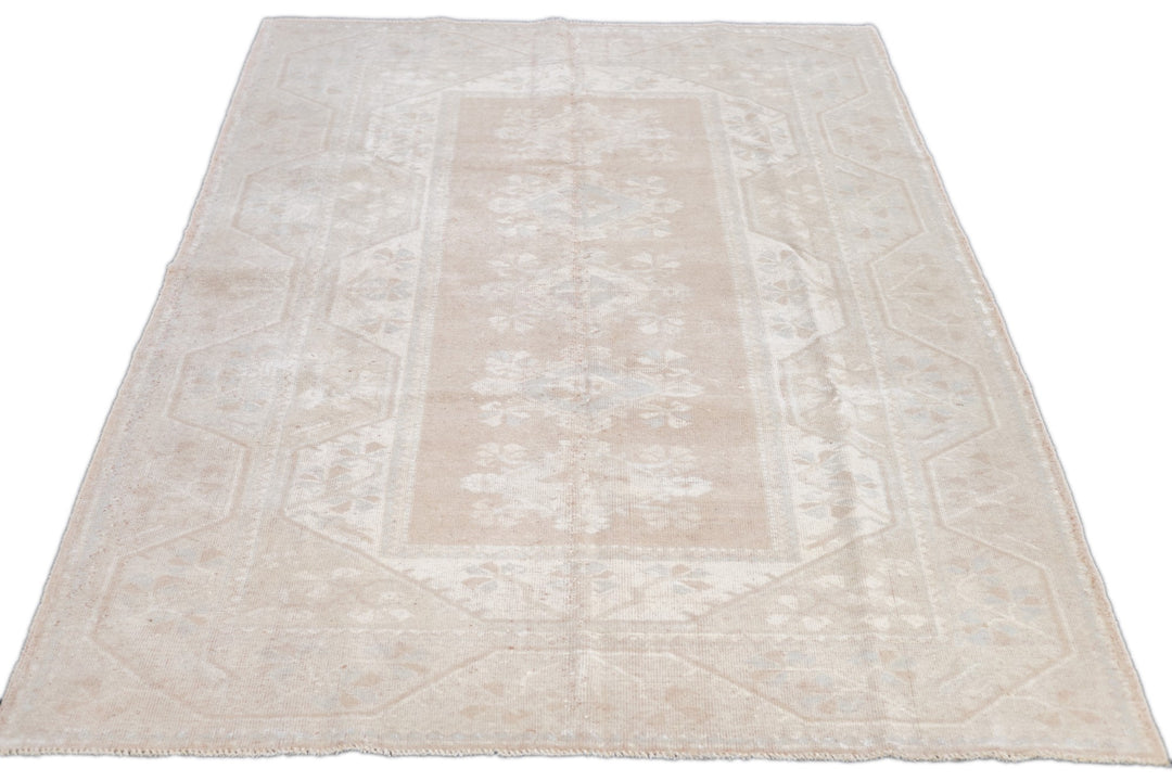 Oushak Rug 5'1'' x 8'0"