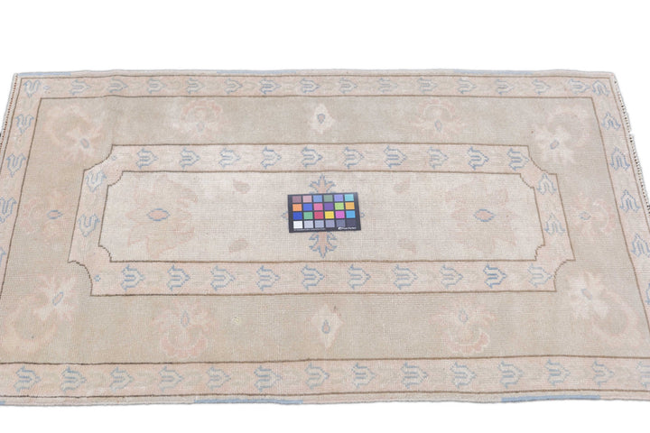 Oushak Rug 2'10'' x 4'8''