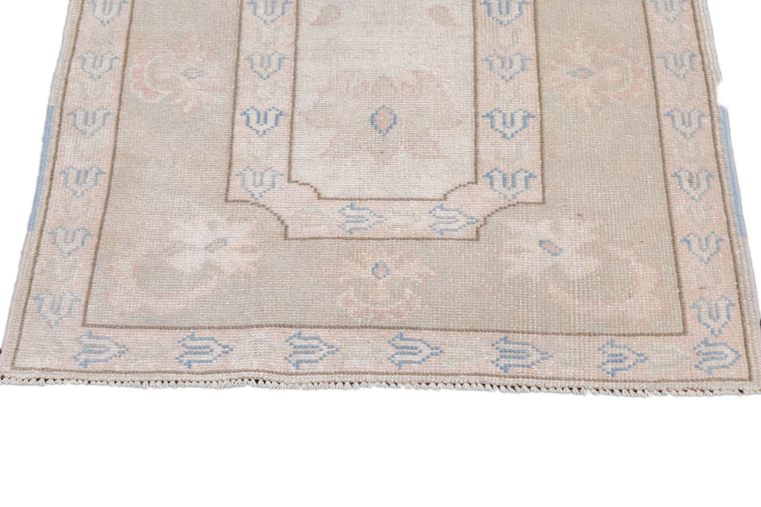 Oushak Rug 2'10'' x 4'8''