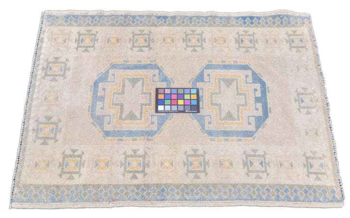 Oushak Rug 2'7'' x 3'5''