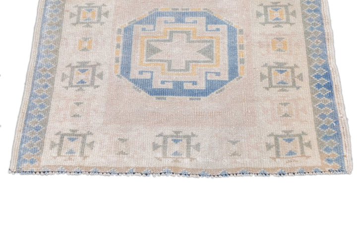 Oushak Rug 2'7'' x 3'5''