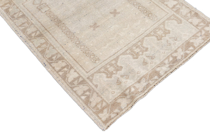 Oushak Rug 2'9'' x 4'2''