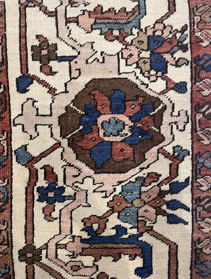 Antique Persian Serapi Rug 9'10" x 11’11"