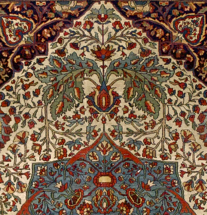 Antique Farahan Sarouk Rug 4'3" x 6’7"