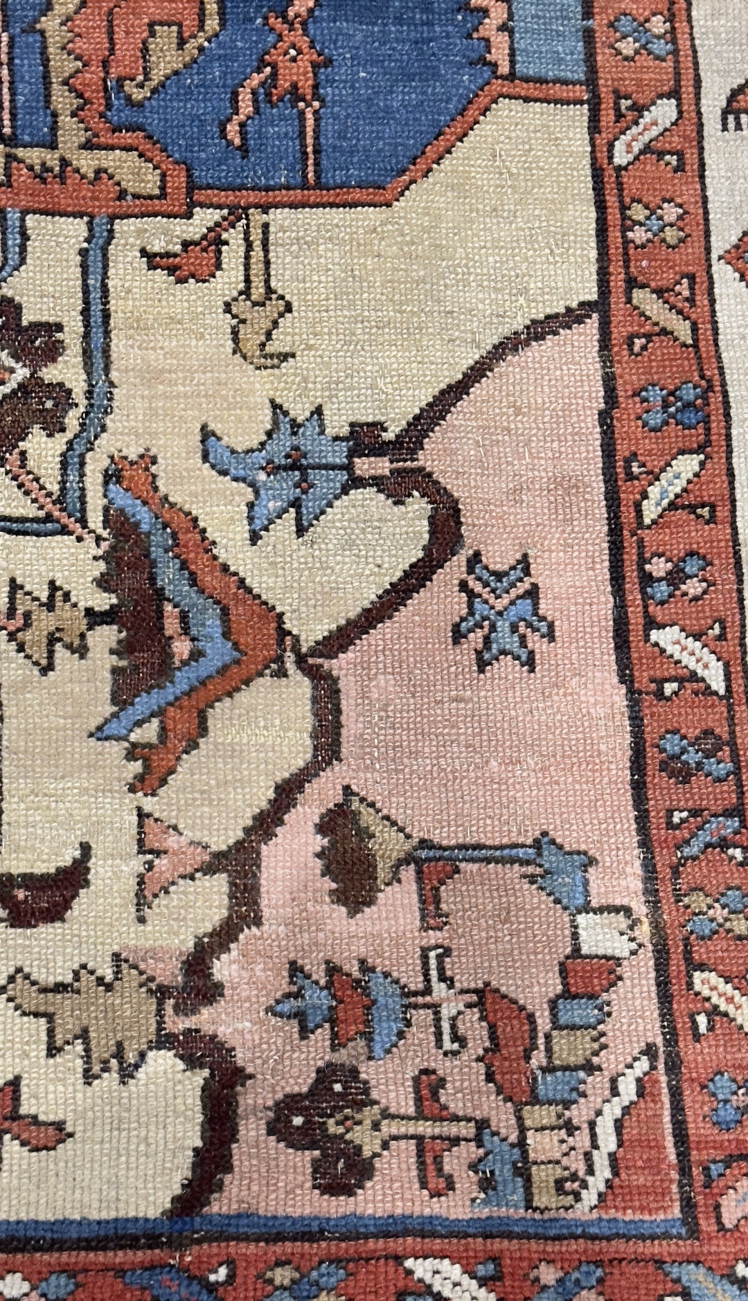 Antique Bakhshayesh Rug 9’7" x 12’11”