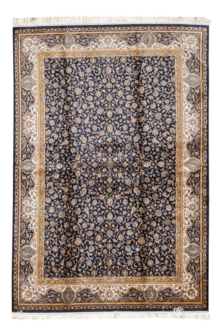 Persian Design Rug 5'1" x 7'7''