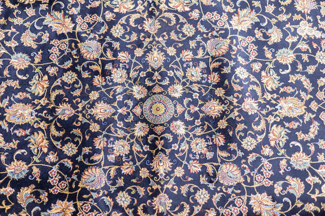 Persian Design Rug 5'1" x 7'7''