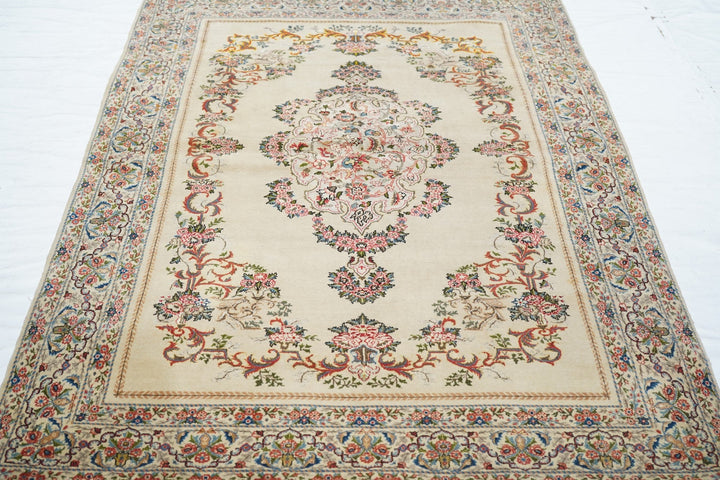 Extremely Fine Antique Persian Tehran Rug Wool with all design in Silk 4'5'' x 6'8''