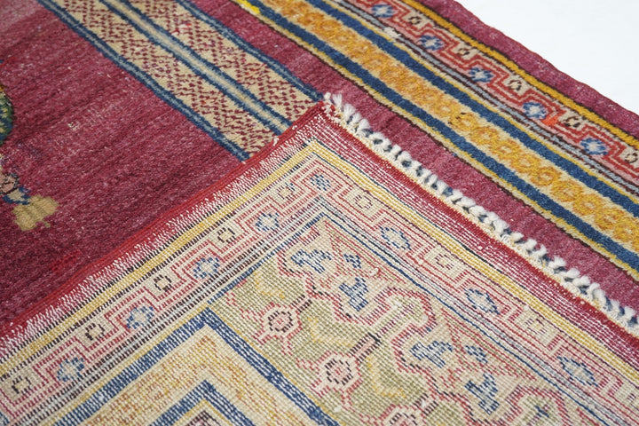 Turkish Rug 3'2'' x 5'11''