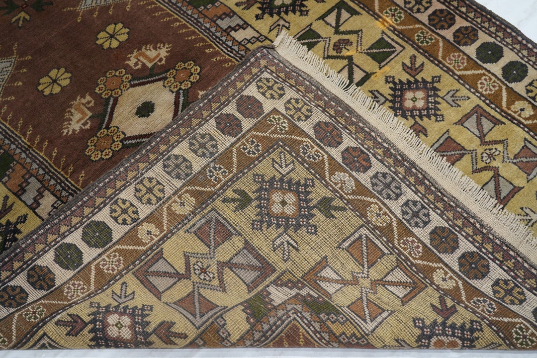 Turkish Rug 4'0"x 6'6''