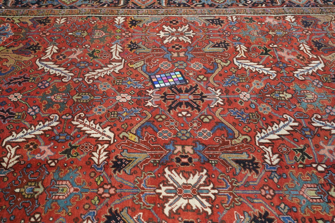 Vintage Heriz Rug 8'2'' x 11'2''