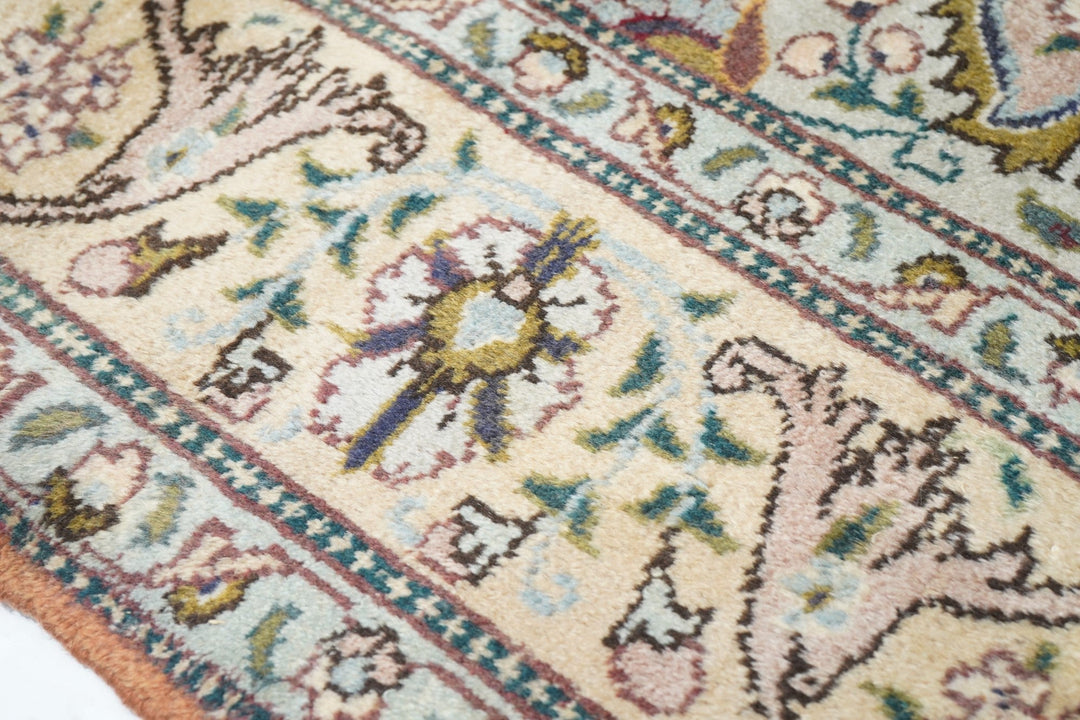 Vintage Persian Tabriz Rug 6'0" x 8'9''