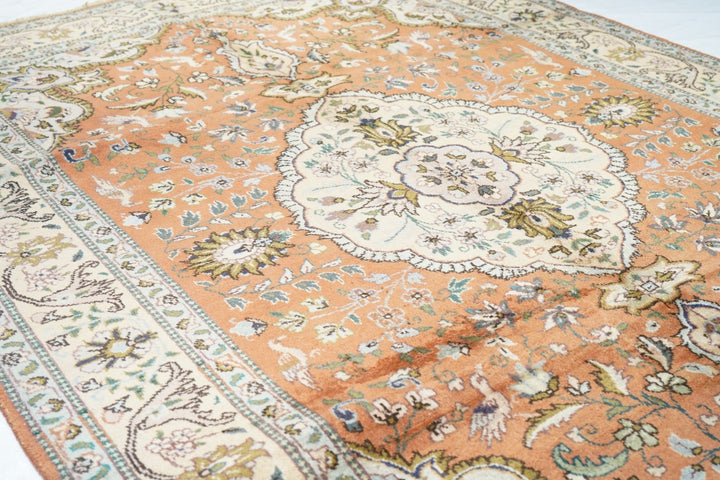 Vintage Persian Tabriz Rug 6'0" x 8'9''