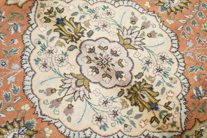 Vintage Persian Tabriz Rug 6'0" x 8'9''