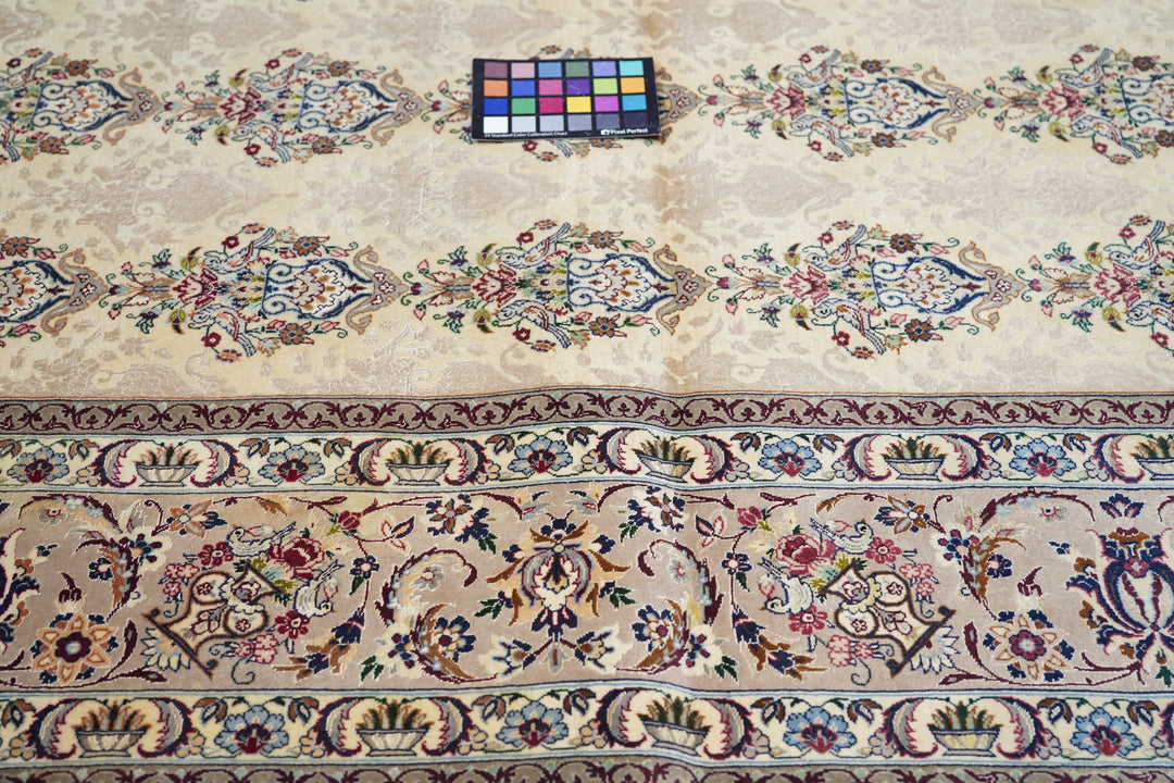 Extremely Fine Persian Isfahan Wool and Silk Rug 5'1'' x 7'6''