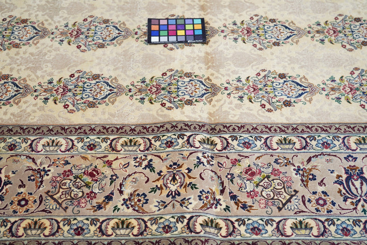 Extremely Fine Persian Isfahan Wool and Silk Rug 5'1'' x 7'6''