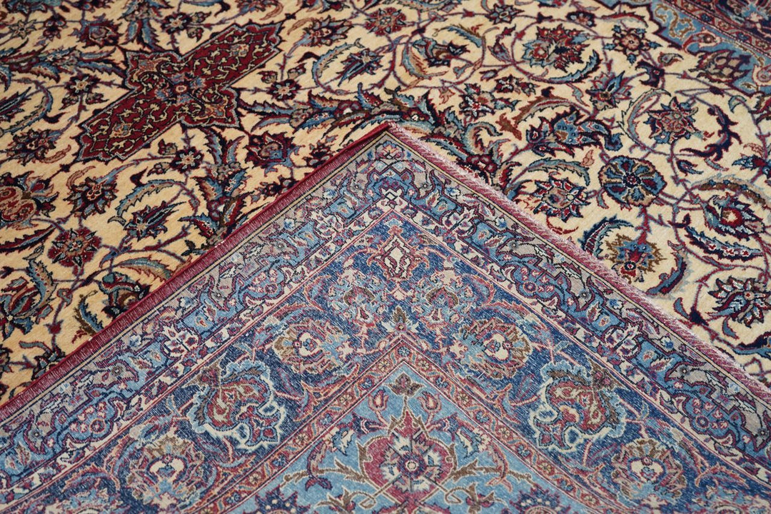 Antique Isfahan Rug 4'10'' x 6'8''