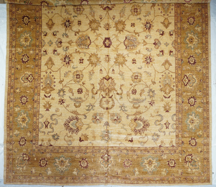 Peshawar Rug 12'6'' x 17'5''