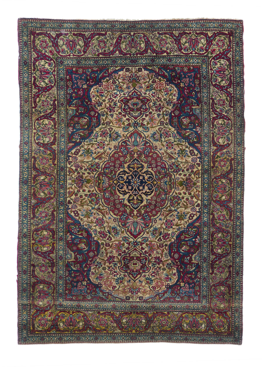Antique Ivory Isfahan Rug 4'9'' x 7'0''