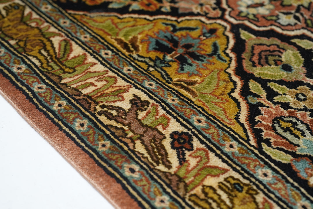 Keshmiri Rug 6'6'' x 9'6''